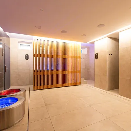Cesky Les Hotel