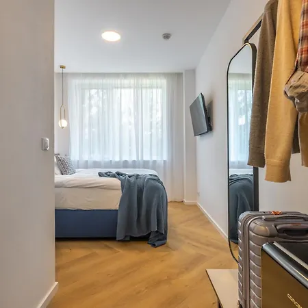 český Les 4*