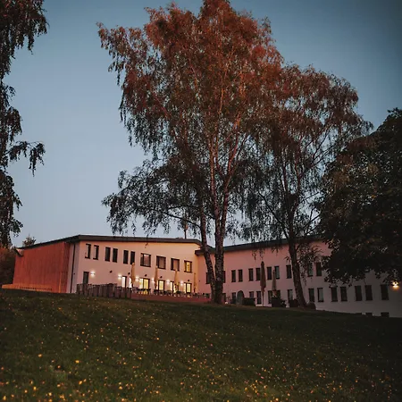 český Les 4*